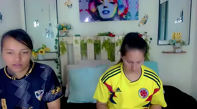 Sharon et Khloe12 online show from 12-06-24, 08:45