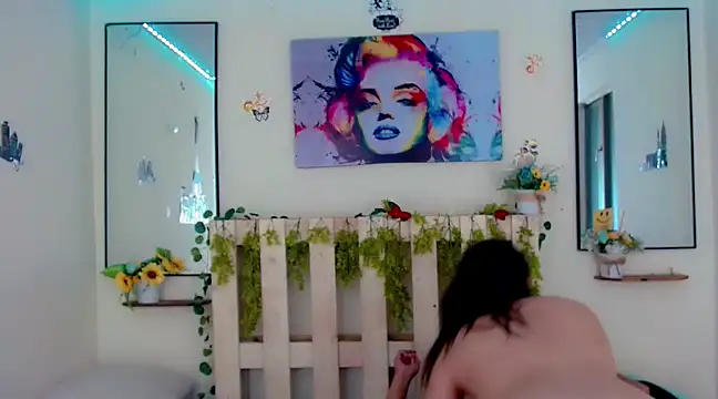 Sharon et Khloe12 online show from 12-04-24, 03:53