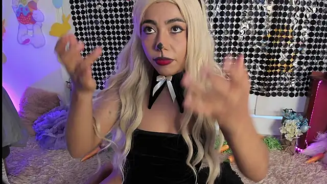 AndreaVelasco online show from 04-07-26, 06:10