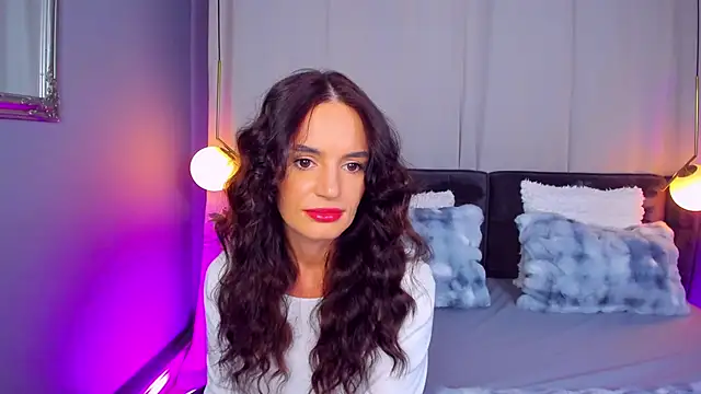 CarlaWhite online show from 03-07-26, 04:30