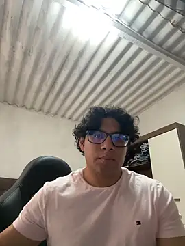 Snapshot of ikkipro chatting on 02-02-26, 10:53 ikkipro online show from 02-02-26, 10:53