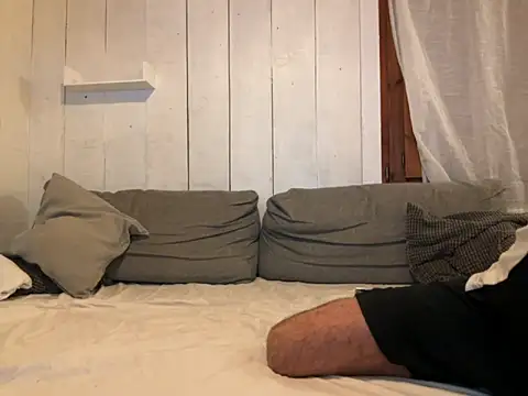 Snapshot of trebord77 chatting on 02-02-26, 08:52 trebord77 online show from 02-02-26, 08:52