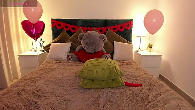 Aria Blisss online show from 02-25-25, 12:49