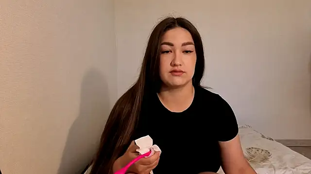 Aria Blisss online show from 06-17-26, 01:16