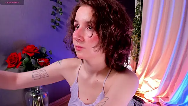 Snapshot of mind_game chatting on 02-26-25, 05:35 mind game online show from 02-26-25, 05:35