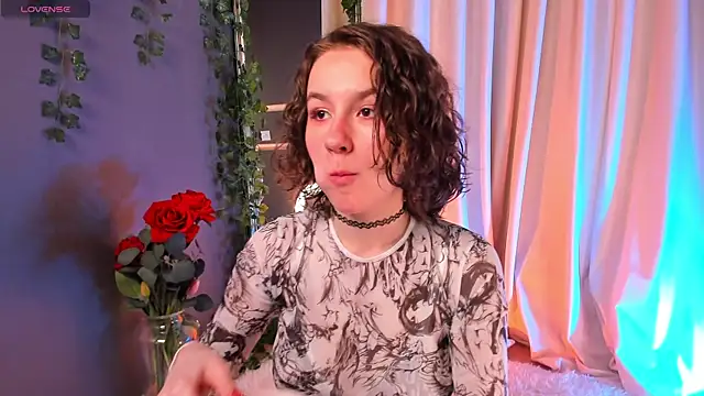 Snapshot of mind_game chatting on 03-08-25, 05:38 mind game online show from 03-08-25, 05:38