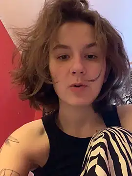 Snapshot of mind_game chatting on 02-19-25, 08:01 mind game online show from 02-19-25, 08:01