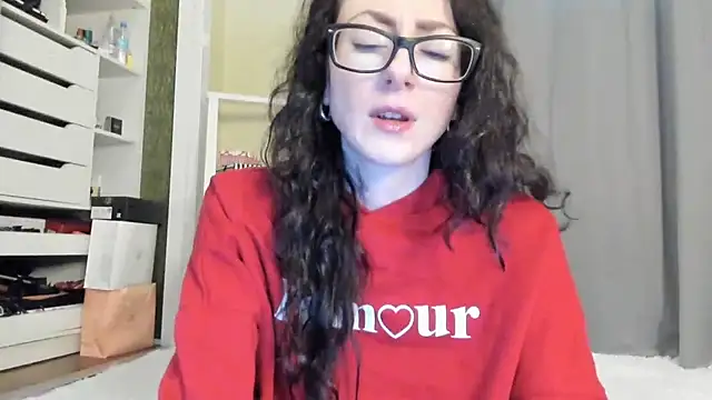 Baby Jewel online show from 10-23-25, 10:14