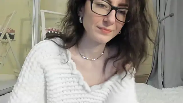 Baby Jewel online show from 02-12-25, 11:18