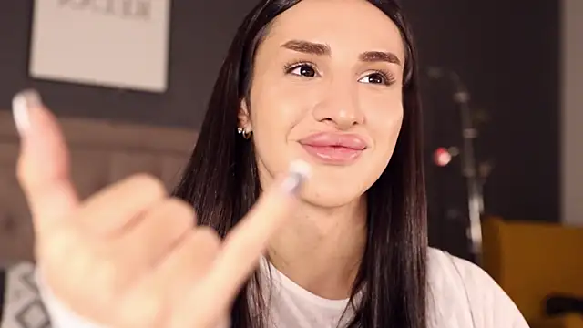 Kim Oberlin  online show from 09-24-25, 11:39