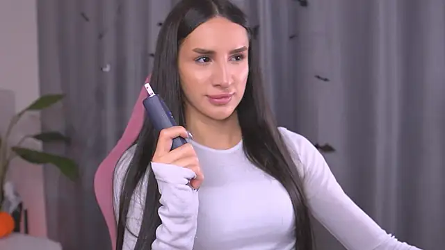 Kim Oberlin  online show from 10-25-25, 11:09