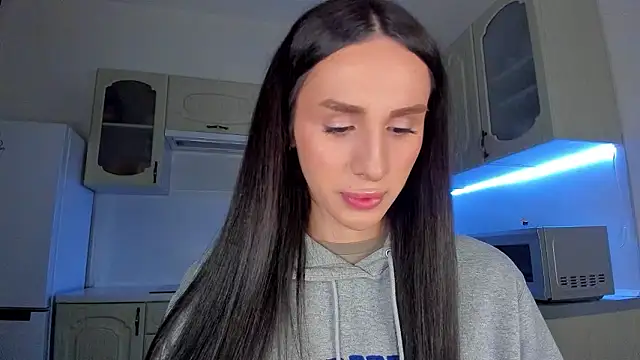 Kim Oberlin  online show from 02-09-26, 03:32