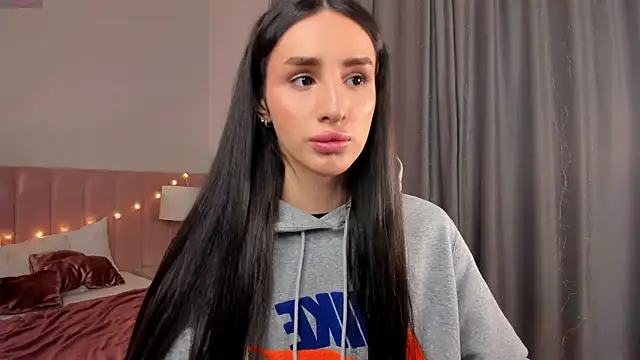 Kim Oberlin  online show from 01-13-26, 04:22