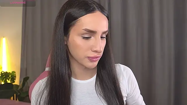 Kim Oberlin  online show from 11-27-25, 04:07