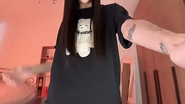 Kim Oberlin  online show from 04-10-26, 04:14