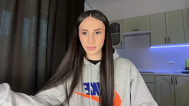 Kim Oberlin  online show from 02-23-26, 01:12