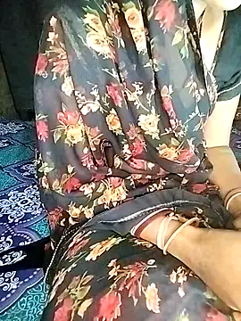 kumarigirl online show from 10-31-25, 01:57