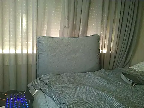 unknownguy 7 online show from 02-10-26, 10:58