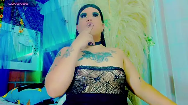 nauthyvalentina online show from 04-05-26, 01:40