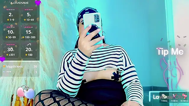 Snapshot of nauthyvalentina chatting on 02-12-25, 07:56 nauthyvalentina online show from 02-12-25, 07:56