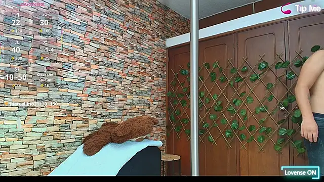 couple lovelyds online show from 12-02-25, 09:16