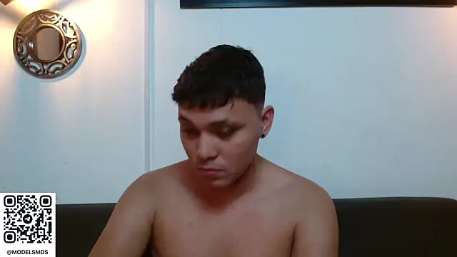 couple lovelyds online show from 10-23-25, 08:40