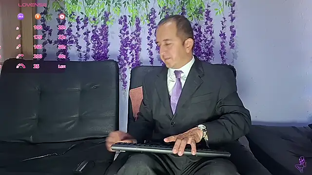 yazforeSolo online show from 02-05-26, 02:02