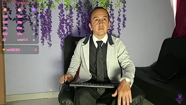 yazforeSolo online show from 02-06-26, 02:13