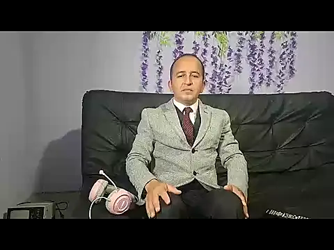 yazforeSolo online show from 11-10-25, 02:33