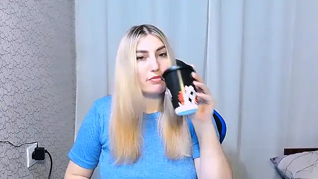 JaneLaJewel online show from 11-10-25, 09:58