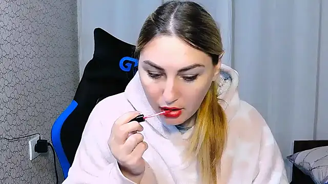 JaneLaJewel online show from 10-30-25, 07:22