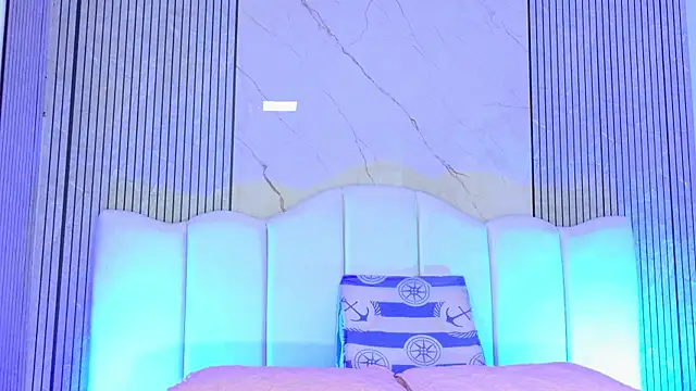 Sofia martiin online show from 01-07-26, 03:11