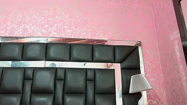 Sofia martiin online show from 10-15-25, 03:05