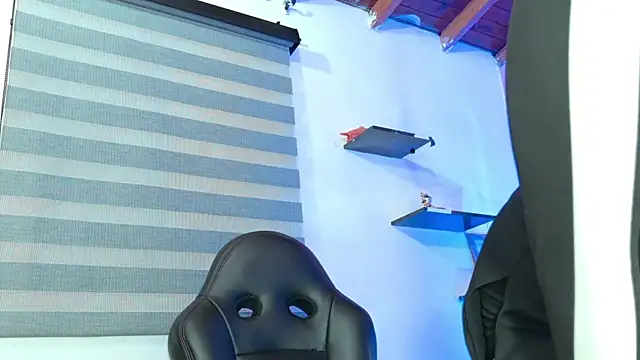 Sofia martiin online show from 09-24-25, 03:13