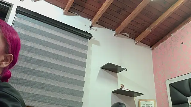 Sofia martiin online show from 10-11-25, 03:07