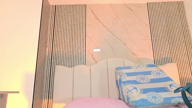 Sofia martiin online show from 03-15-26, 03:13