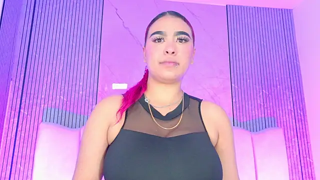 Sofia martiin online show from 01-10-26, 03:13