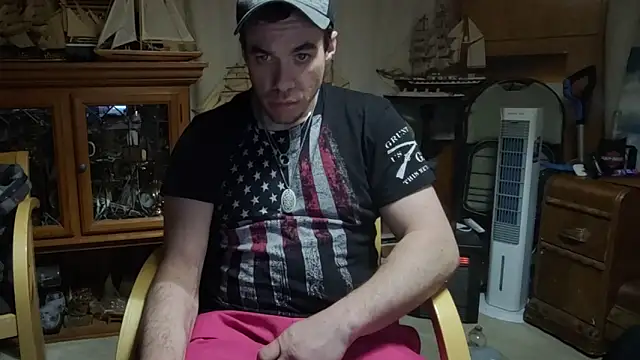 Snapshot of ScubaStevex chatting on 04-07-26, 01:51 ScubaStevex online show from 04-07-26, 01:51