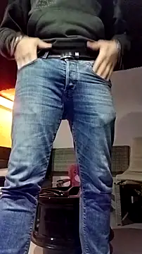 Danny22333 online show from 10-24-25, 05:56