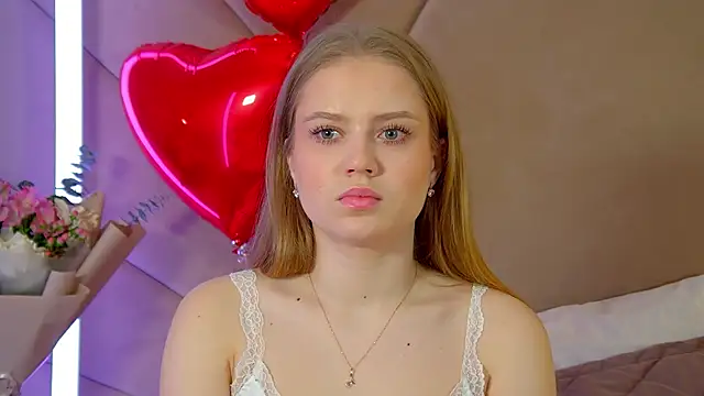 SelinSwarovski online show from 02-11-26, 05:02