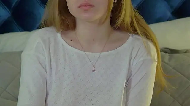 SelinSwarovski online show from 04-15-26, 05:17