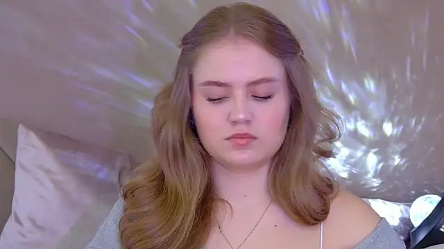 SelinSwarovski online show from 10-20-25, 04:51