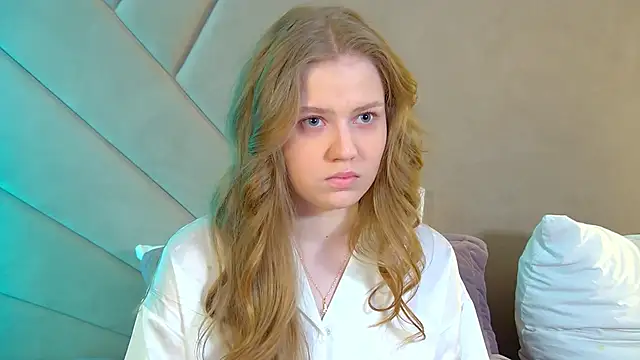 SelinSwarovski online show from 04-03-26, 04:24