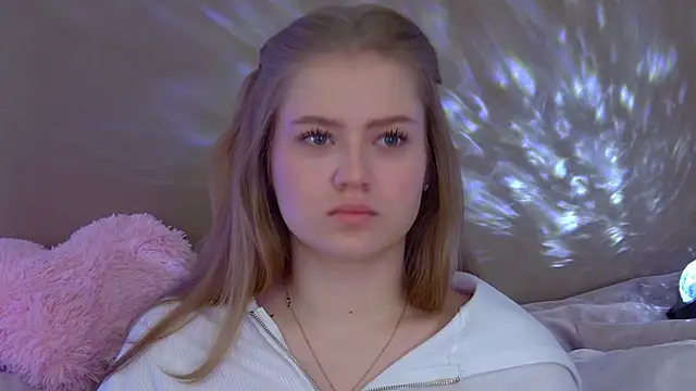 SelinSwarovski online show from 10-03-25, 06:09