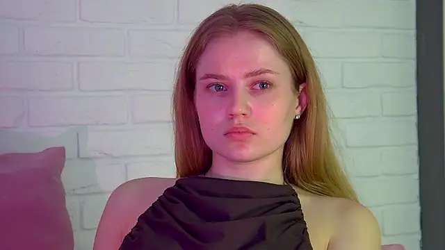 SelinSwarovski online show from 11-12-25, 06:06