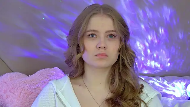 SelinSwarovski online show from 10-04-25, 04:08