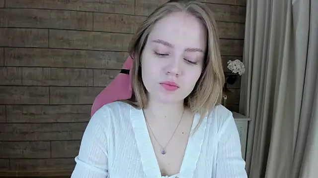 SelinSwarovski online show from 10-06-25, 04:08