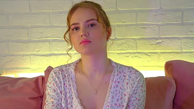 SelinSwarovski online show from 02-23-26, 03:45