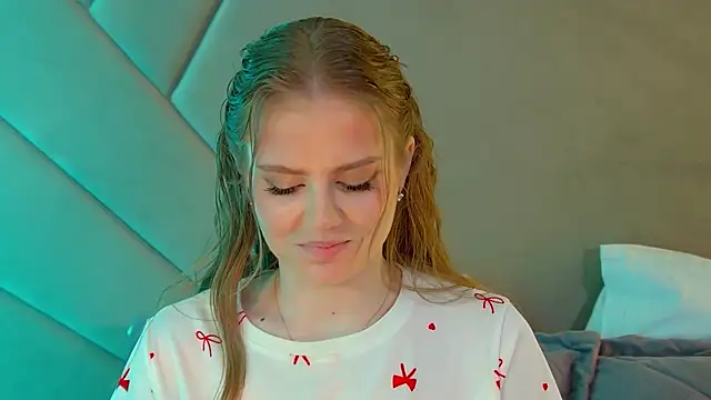 SelinSwarovski online show from 03-11-26, 04:45