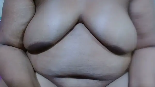 AuntyBigMadam87 online show from 04-16-26, 05:57